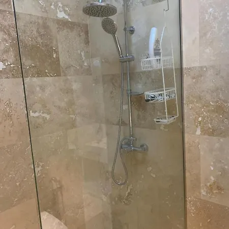 アパート Vip Apartment's ナボダリ