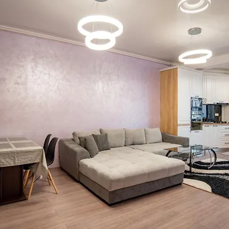 アパート Vip Apartment's *