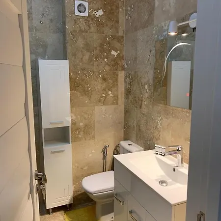 Vip Apartment's アパート
